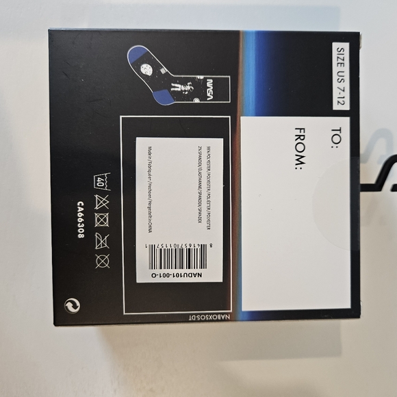 Nasa Puzzle and Sock Bundle - Picture 5 of 7